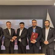 امضاء تفاهم نامه بین شرکت توسعه پلیمر پادجم با شرکت های پتروشیمی تبریز و مسجدسلیمان